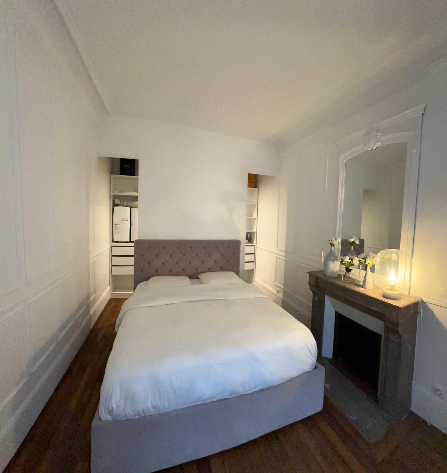 Prestige A Paris Luxe, Calme Et Proche Tour Eiffel Et Champs-Elysees Exterior photo
